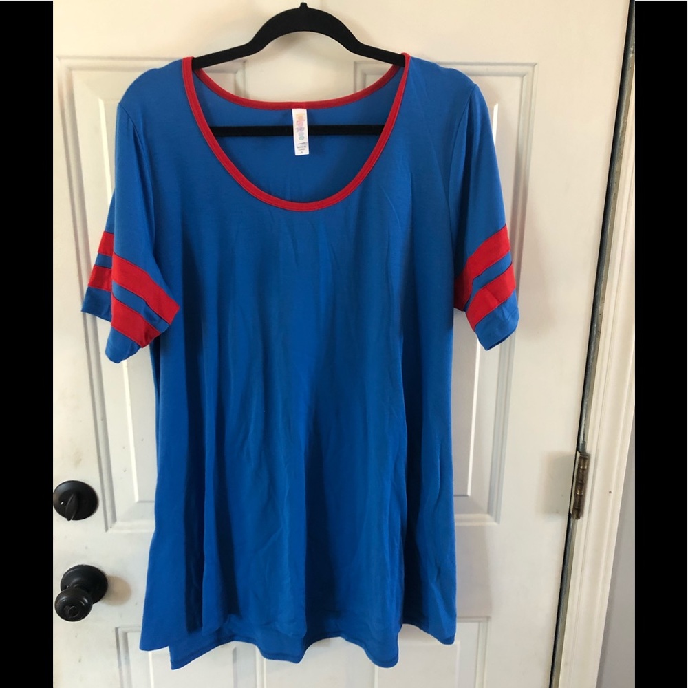 LuLaRoe Tee